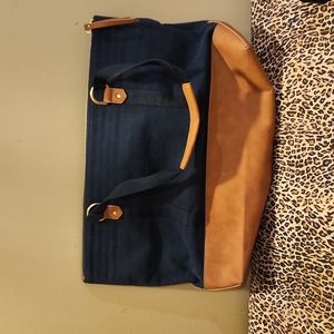 Abercrombie & Fitch Navy and Tan Shoulder Bag